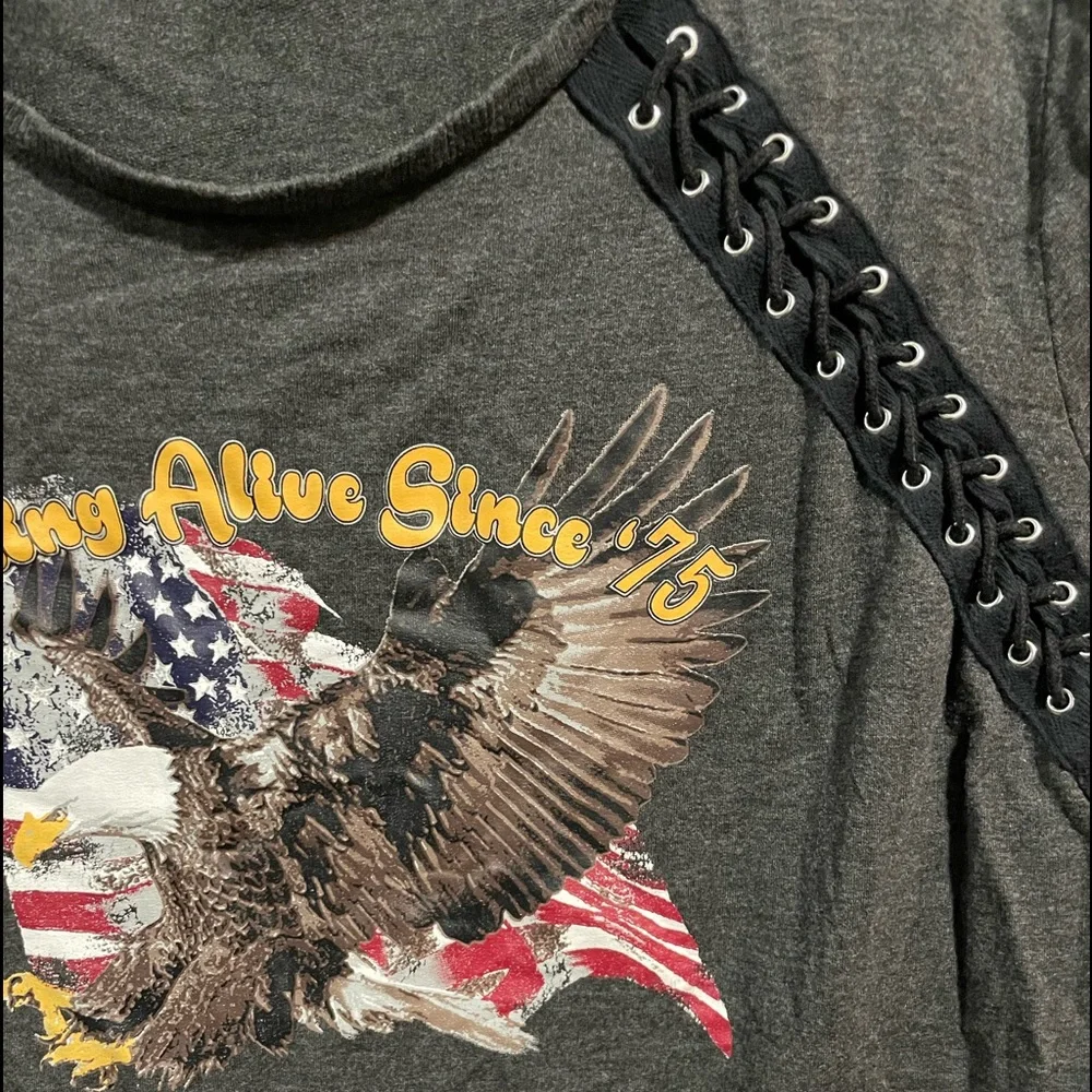 Regular t-shirt - Picture 3 of 3